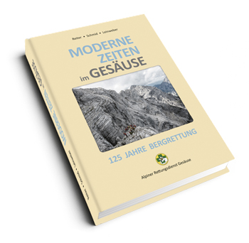 Das bei der Jubiläumsfeier präsentierte neue Buch erzählt von  125 Jahren alpinem Rettungswesen  im Gesäuse. (Foto: Alpiner Rettungsdienst Gesäuse)