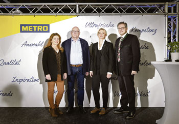 V.l.: Liezens Bürgermeisterin Andrea Heinrich, Standortleiter Gerald Gutmann, Geschäftsführerin und Direktorin Einkauf Metro Österreich Angela Wider, Finanzdirektor Metro Robert Jakob. (Foto: METRO Österreich/APA-Fotoservice/Angerer)