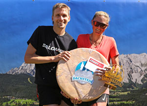 Die Sieger des Marathons: Tomás Hudec und Anna Andres (Foto: Hans Simonlehner)