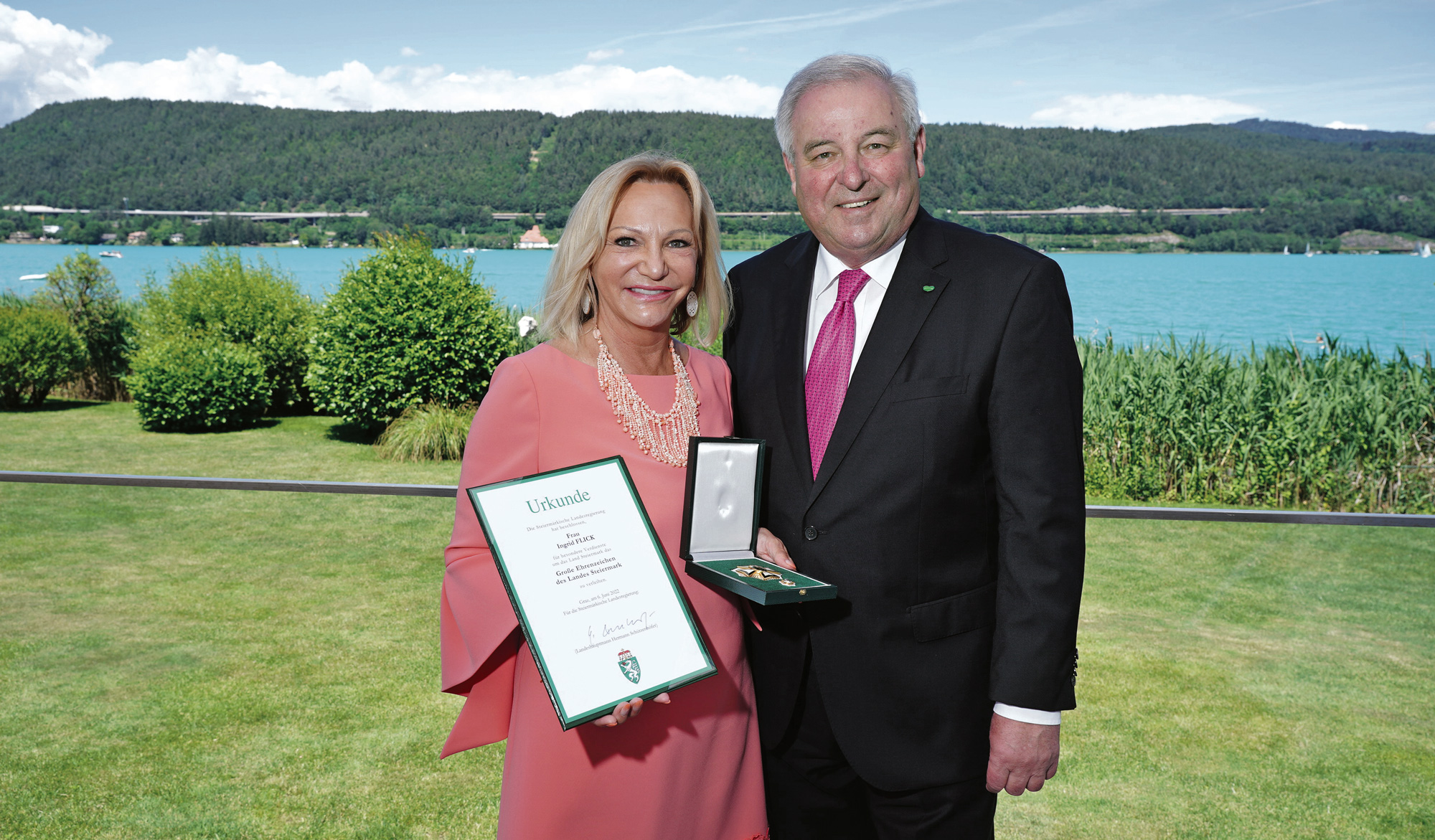 KinderAkademie-Schutzherrin Ingrid Flick wurde kürzlich das Große Goldene Ehrenzeichen des Landes Steiermark verliehen. (Foto: Andreas Tischler/Vienna Press)