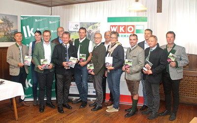 Vertreter von Landmarkt sowie Landwirtschafts- und Wirtschaftskammer bei der  Präsentation der neuen regionalen Premiumrindfleischmarke. (Foto: Wlaschitz)