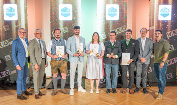 Zu „Stars of Styria“ ausgezeichnet wurden die MACO Produktions GmbH und deren Nachwuchskräfte Simon Leitner (3. v. l.), Alem Murica (4. v. l.) und Sarah Lackner (5. v. l.). (Foto: Foto Fischer/Wirtschaftskammer Steiermark)