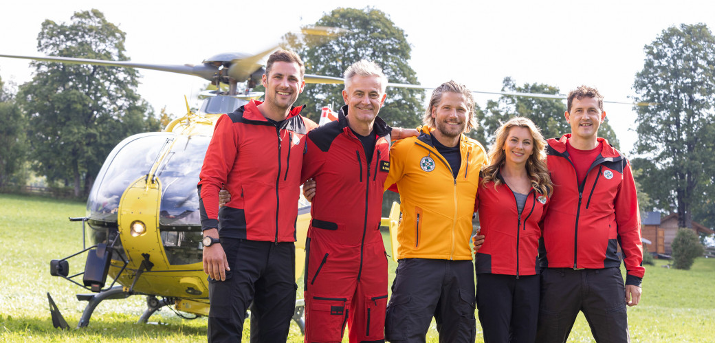 Der Cast der erfolgreichen Serie (v. l.): der in Schladming aufgewachsene Ferdinand Seebacher, Robert Lohr, Sebastian Ströbel, Luise Bähr und Michael Pascher.