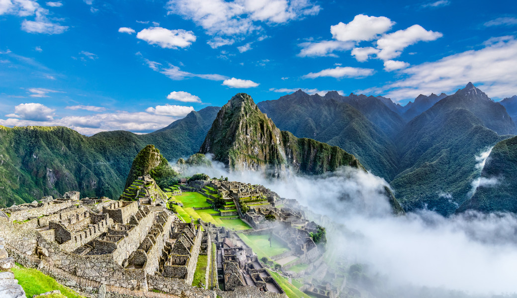 Die Ruinenstadt Machu Picchu in den peruanischen Anden.