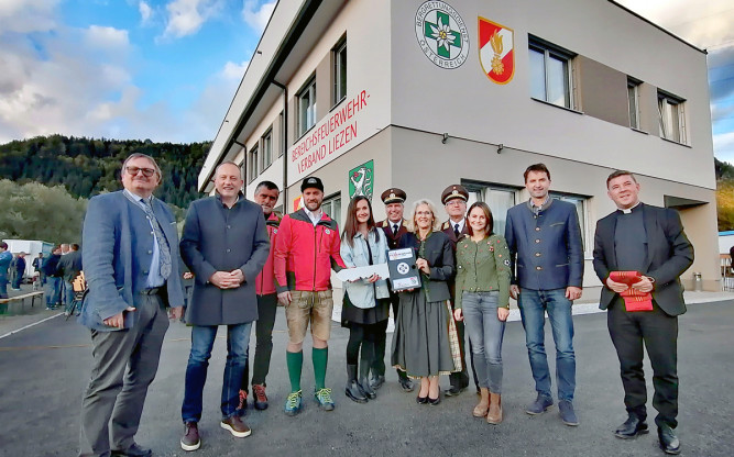 Liezen: Schlüssel für neue Einsatzzentrale übergeben