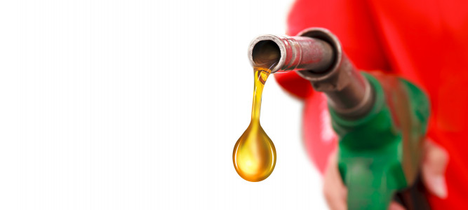 Spritschonend fahren und Geld sparen