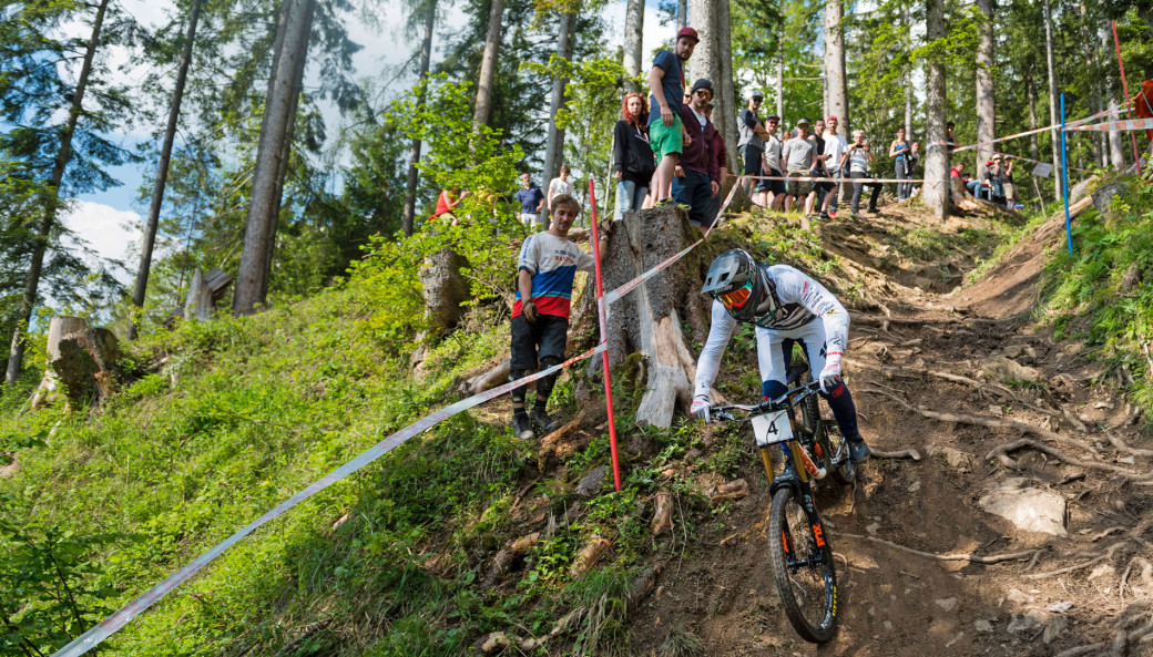 Österreichs beste Downhiller duellieren  sich am Wurbauerkogel