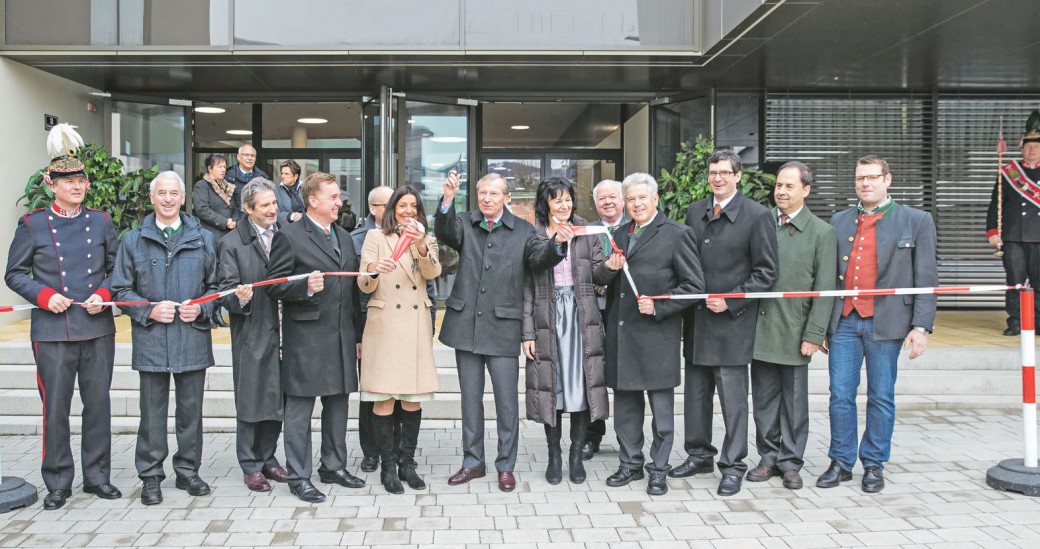 Radstadt: Haslauer eröffnete Schulzentrum