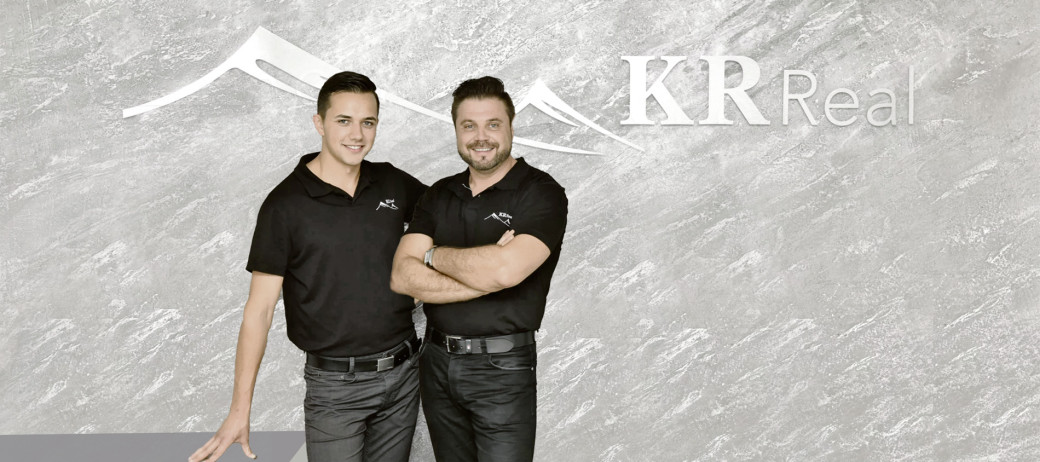 Fabian Ringdorfer und Thomas Köberl (v. l.) haben mit der KR Real GmbH vor drei Jahren den Sprung in die Selbstständigkeit gewagt.