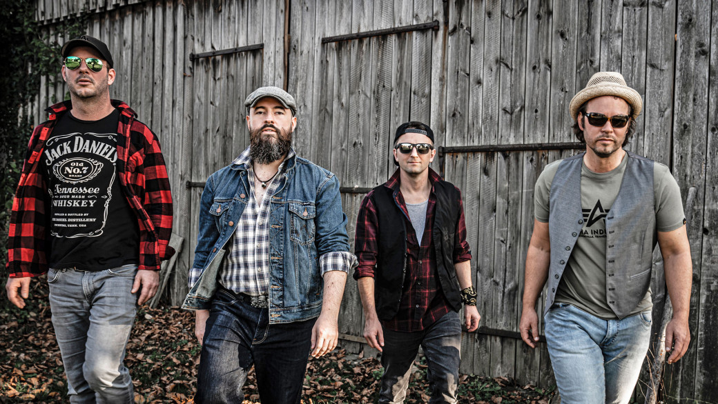 „Marc & The Last Heroes“ bringen am 6. Juli Outlaw Country Rock ’n’ Roll und Americana in Reinkultur auf die Sommerbühne.