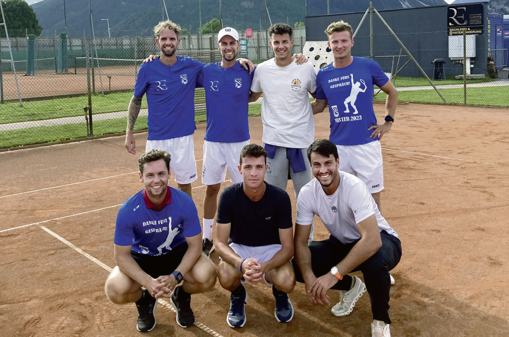 Bundesliga-Herren (v. l.): Philipp Lang, Pascal Brunner, Thomas Statzberger, Stephan Stolz (hinten), Lorenz Fink, Jan Kobierski, Luca Margaroli (vorne)