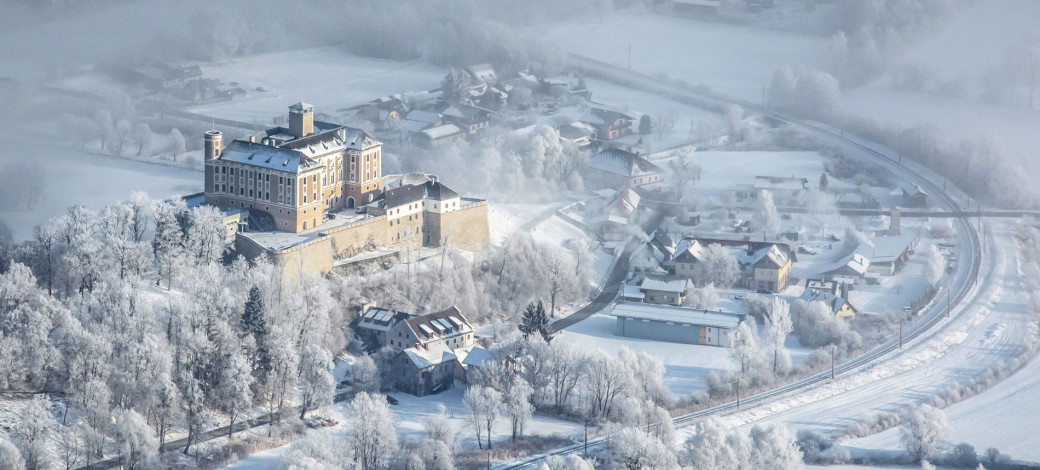 „Mensch, Welt und Ding“ auf Schloss Trautenfels