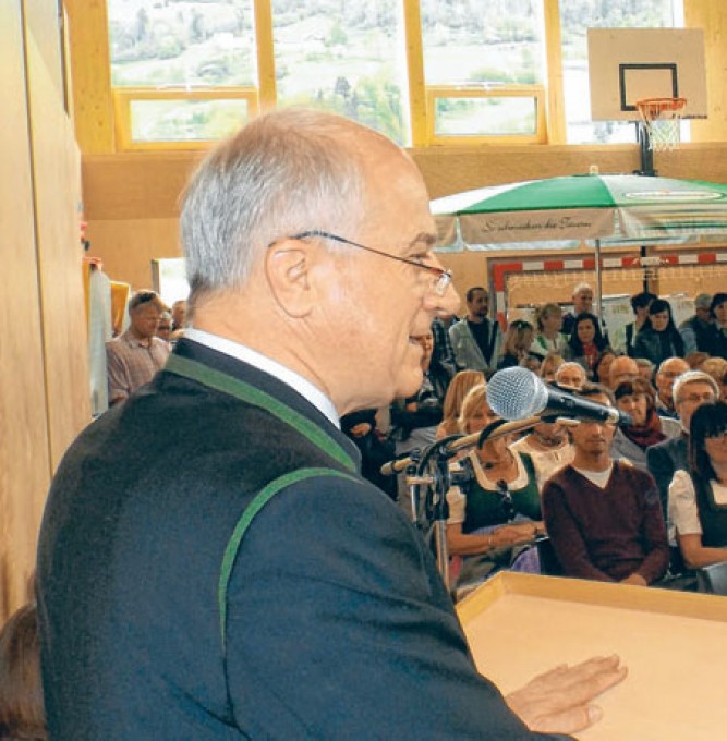 Schule, Kindergarten, Bücherei für Michaelerberg und Pruggern