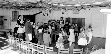Kinderlachen aus der Baracke  – Liezens alter Kindergarten