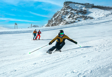 Startschuss für Skisaison am Dachstein